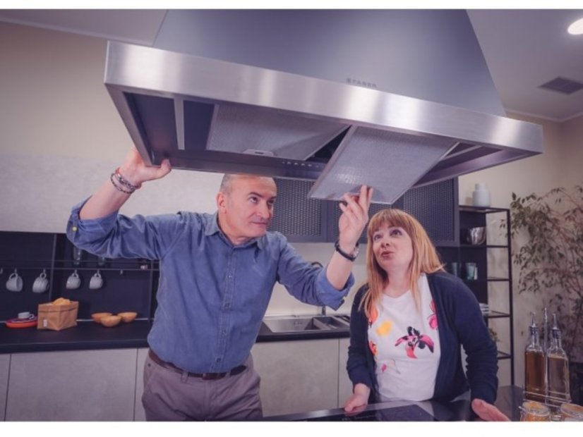 61608-6_ostruvkova-digestor-faber-thea-isola-ev8-dg-matt-f80-bez-ramu