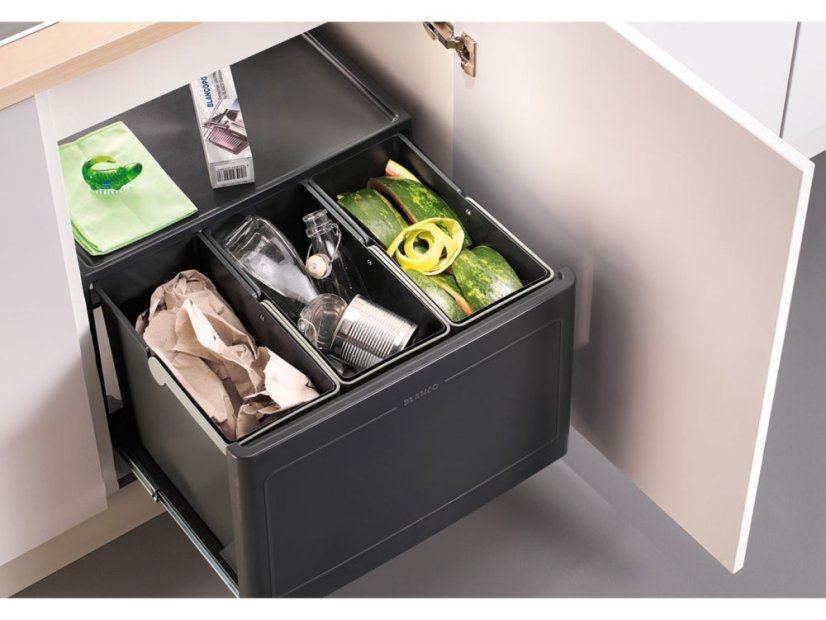 Odpadkový koš Blanco Botton PRO 60/3 Automatic instalace