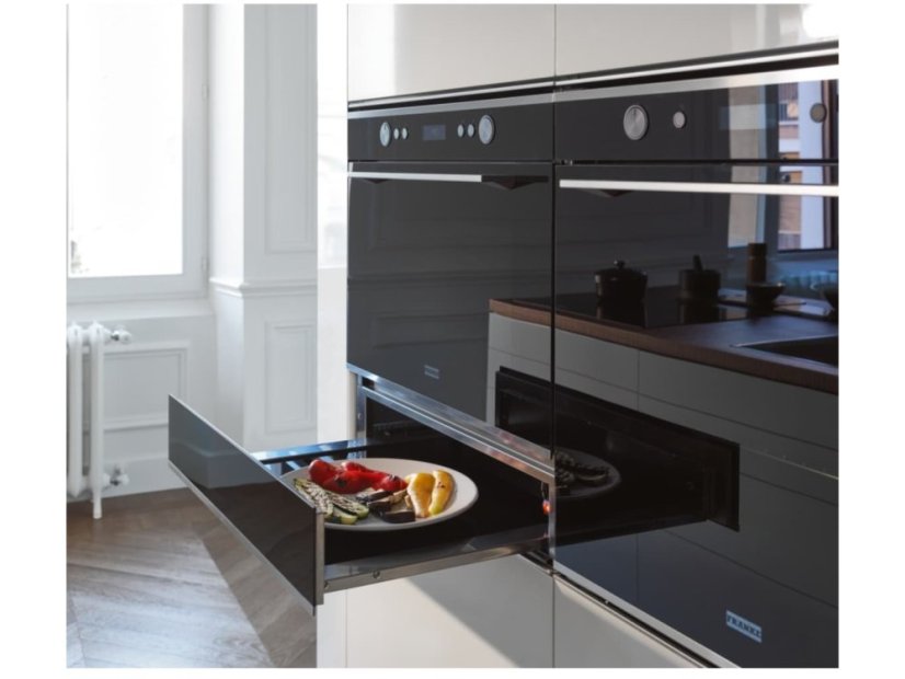 Ohřívací zásuvka Franke FMY 14 DRW XS Černé sklo/Nerez