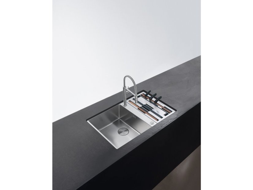 Nerezový dřez Franke BWX 120-41-27