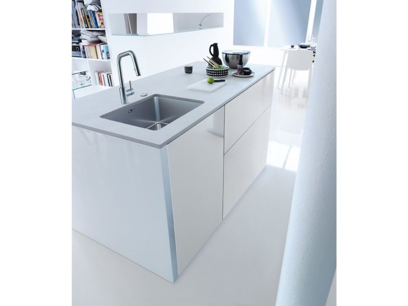 Nerezový dřez Franke MYX 110-34